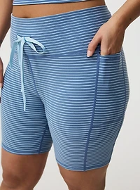 Performance Core Active Bike Short