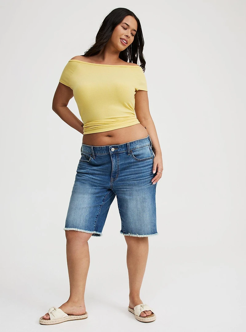 Baggy Mid-Rise Bermuda Short