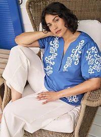 Belle Isle Embroidered Puff Sleeve Top