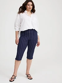 Pull-On High-Rise Capri Pant