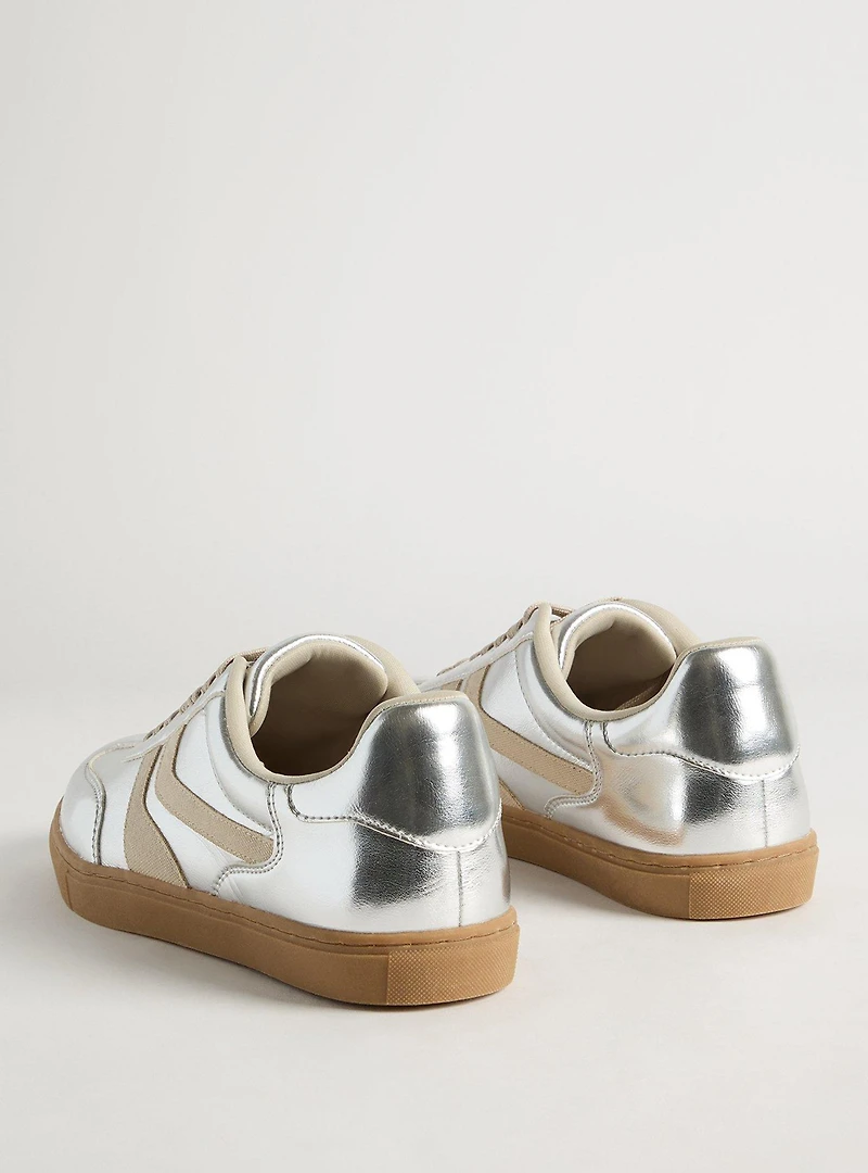 Quilted Lace-Up Sneaker (WW