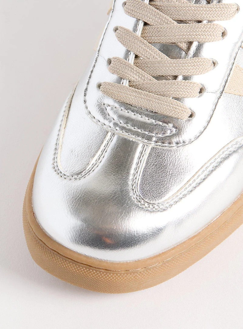 Quilted Lace-Up Sneaker (WW
