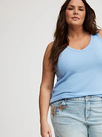 5'' Perfect Mid-Rise Embroidered Short
