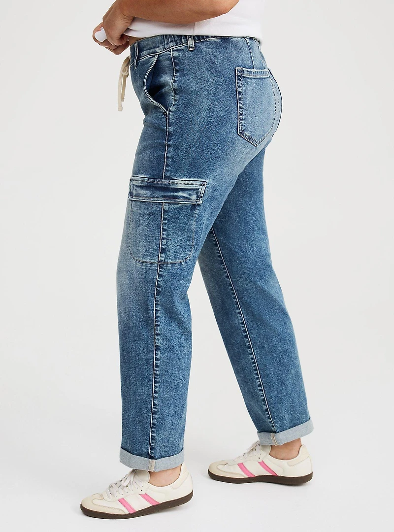 Weekend Mid-Rise Boyfriend Cargo Jean