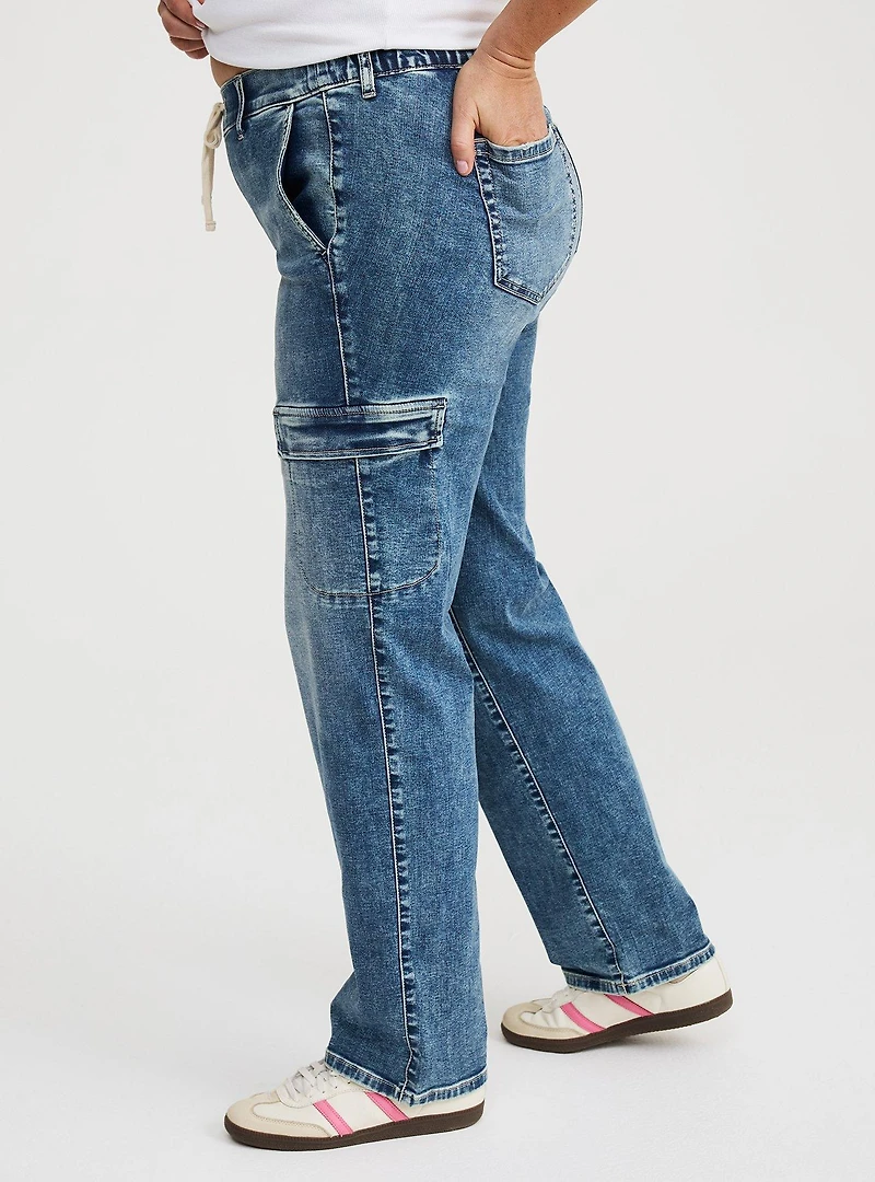 Weekend Mid-Rise Boyfriend Cargo Jean