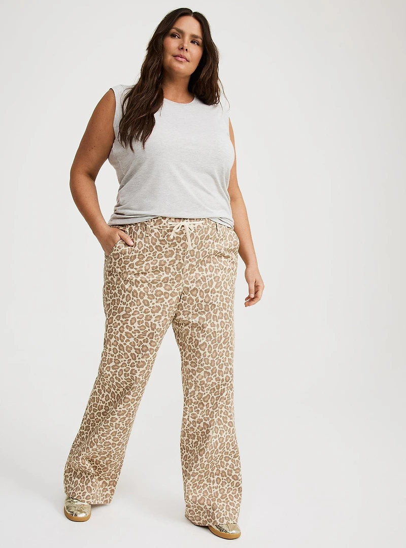 Weekend Mid-Rise Wide Leg Pant