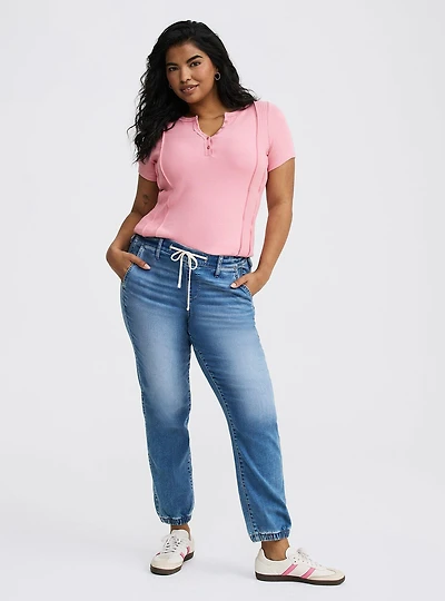 Weekend Mid-Rose Jogger Jean