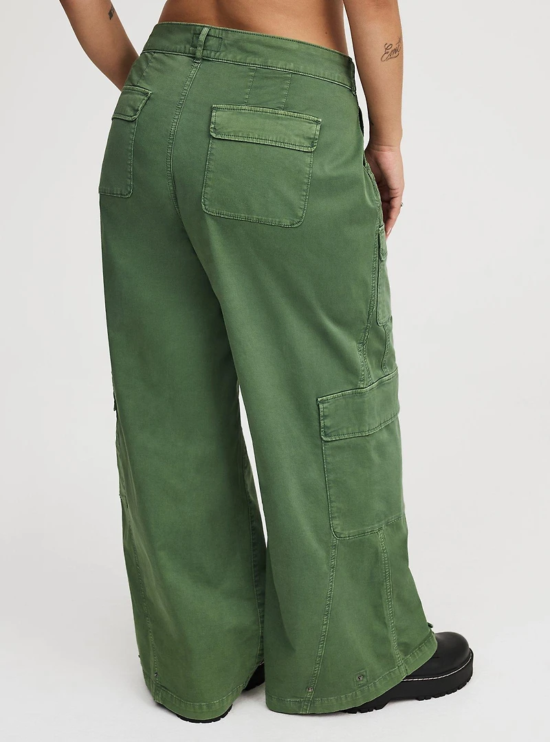High-Rise Baggy Cargo Wide Leg Pant