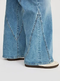High-Rise Wide-Leg Jean With Twisted Seams