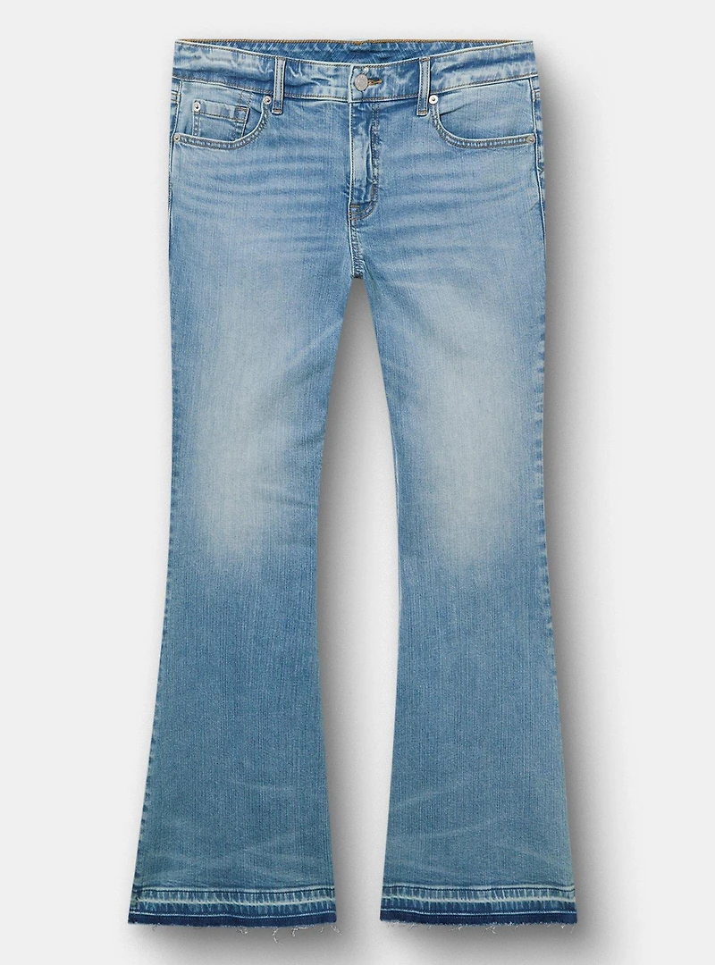 Perfect Super-Flare Mid-Rise Jean