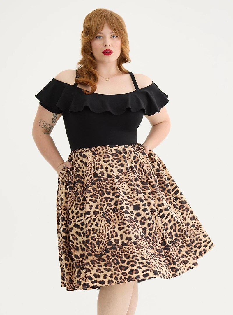 Retro Chic Knee-Length Dress