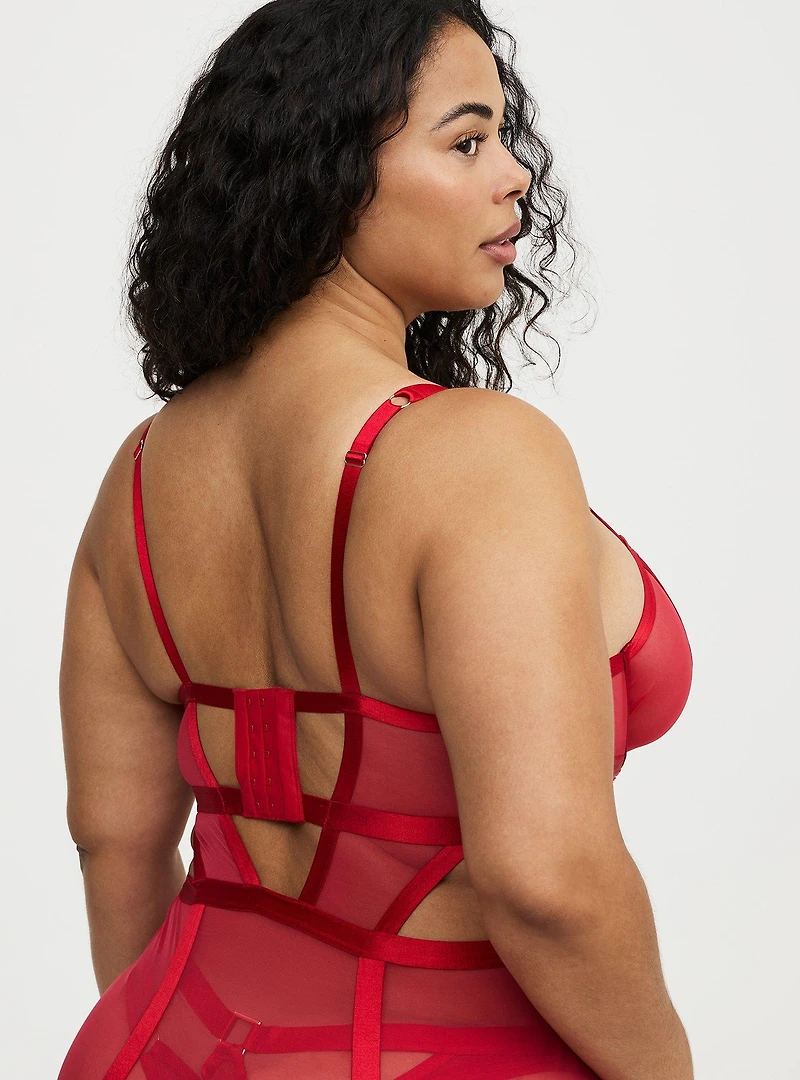 Mob Wife Strappy Underwire Lace Chemise