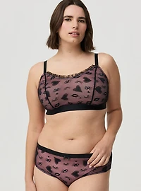 Unlined Kissy Wink Lace Sexy Scoop Bralette
