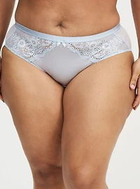 Demure Lace Mid-Rise Hipster Panty