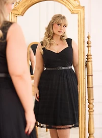 Retro Chic Knee-Length Mesh Dress
