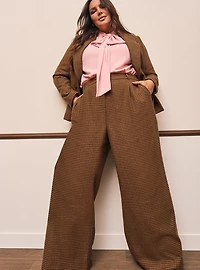 Studio Pleated Relaxed Wide Leg Trouser