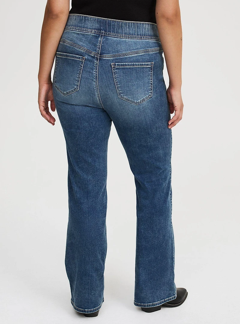 High-Rise Slim Boot Lean Jean