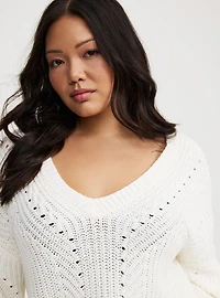 Cable Knit Pullover Sweater