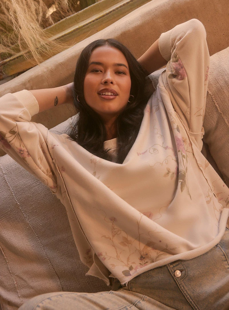 Festi Crop Crew Pullover