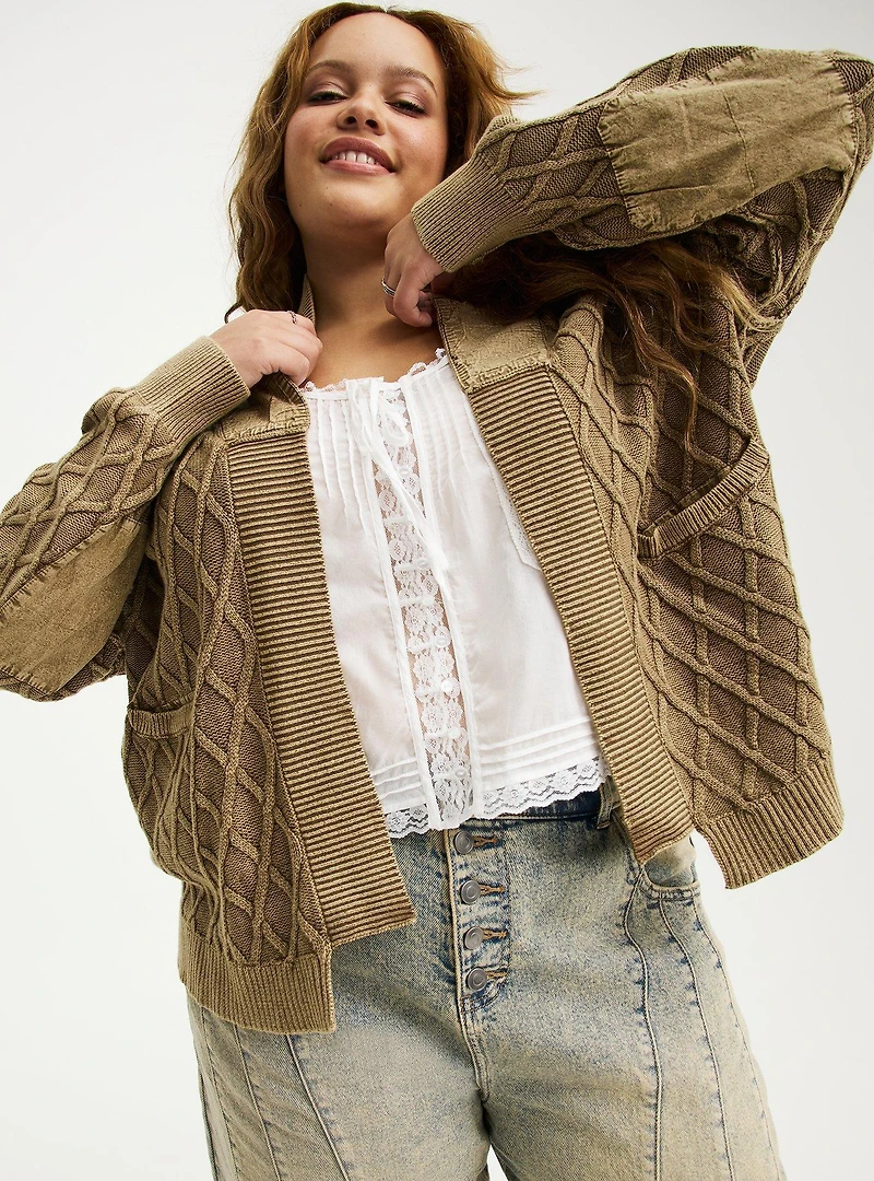Festi Cropped Cardigan