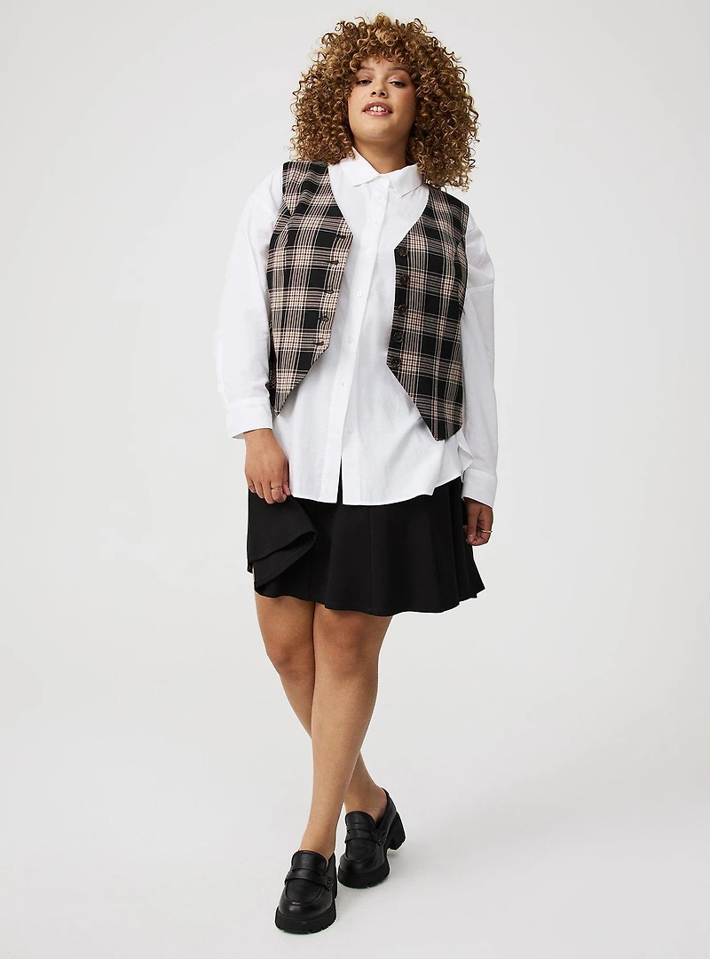 Fitted Button-Up Vest