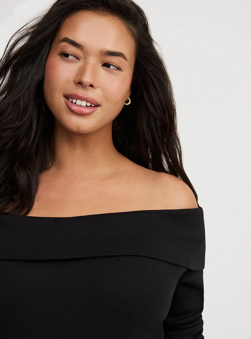 Off-Shoulder Rib Top