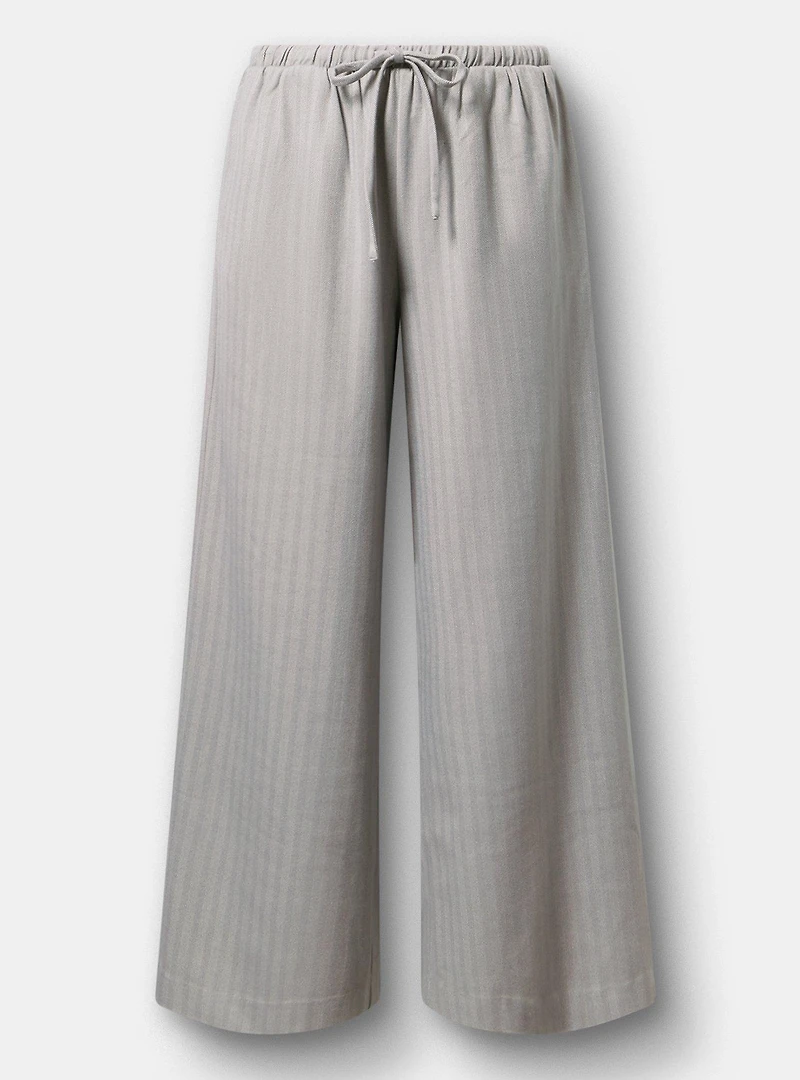 Mid Rise Wide Leg Pull-On Trouser