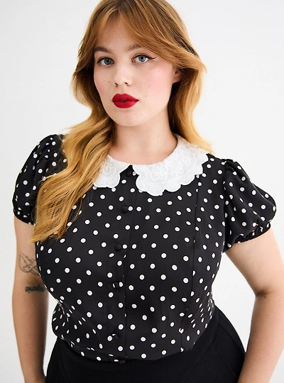 Retro Chic Lace Collar Blouse