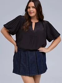 Belle Isle Split Neck Top