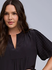 Belle Isle Split Neck Top