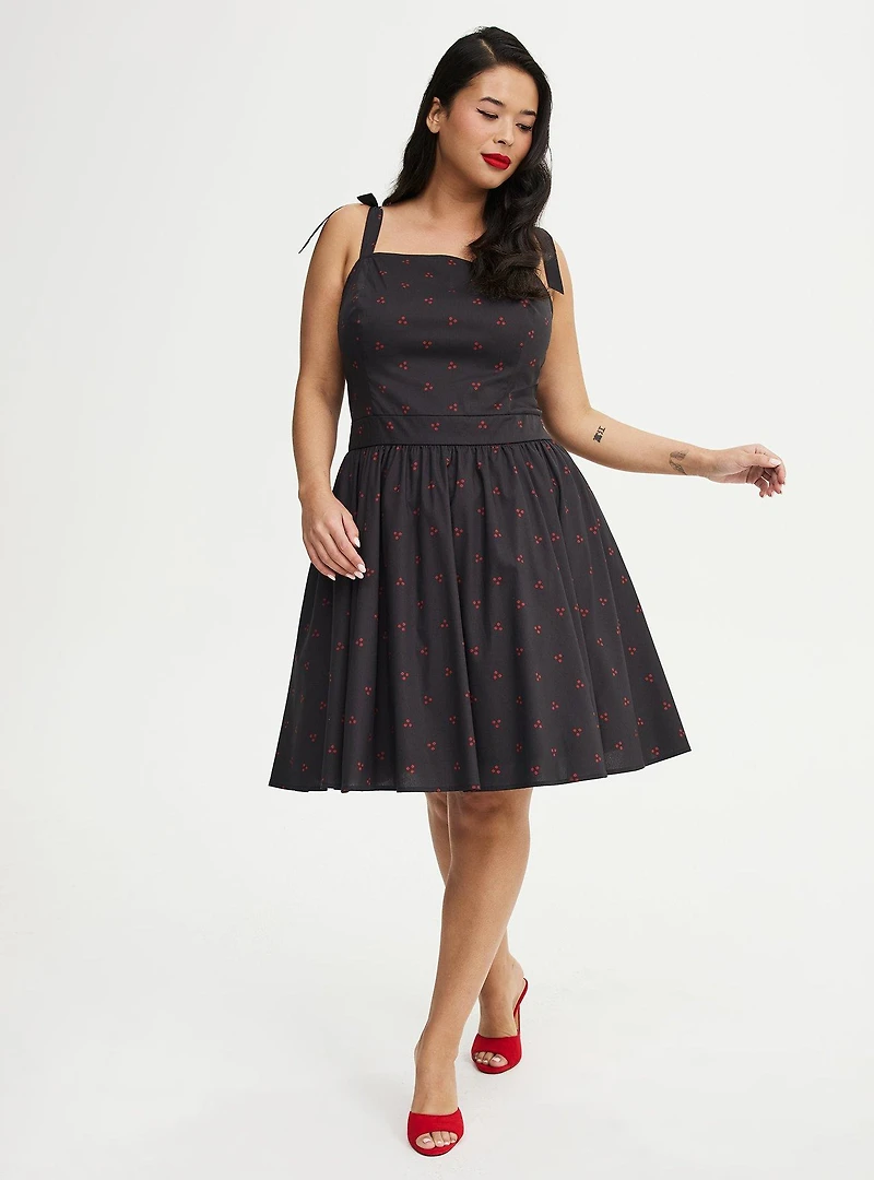 Retro Square Neck Bow Strap Swing Dress
