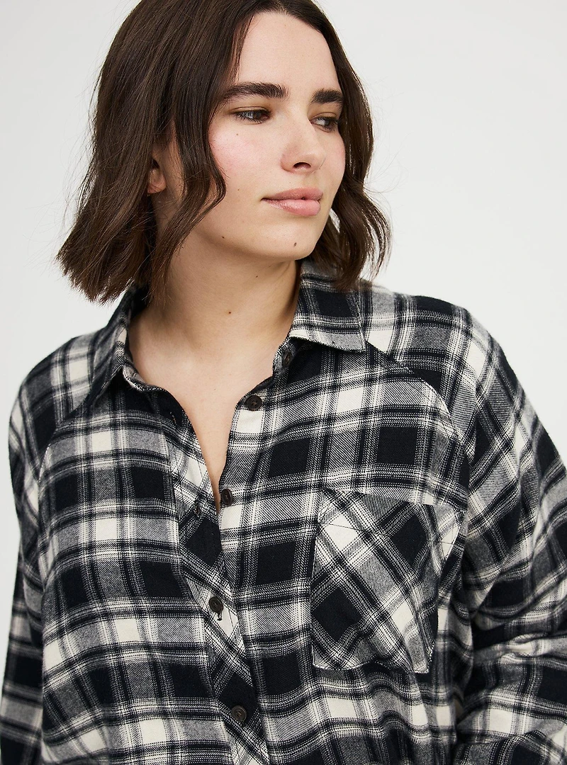 Relaxed Cotton Flannel Button Up Shirt
