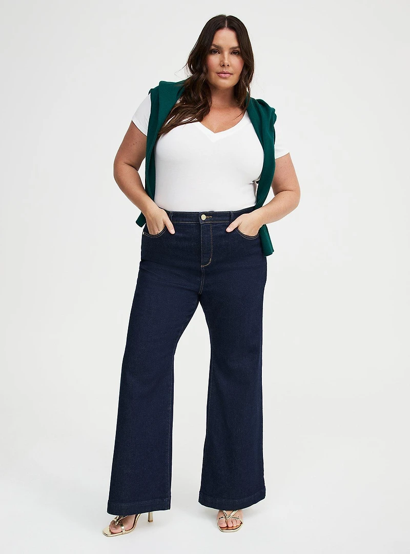 Fitted Cotton V-Neck Tee