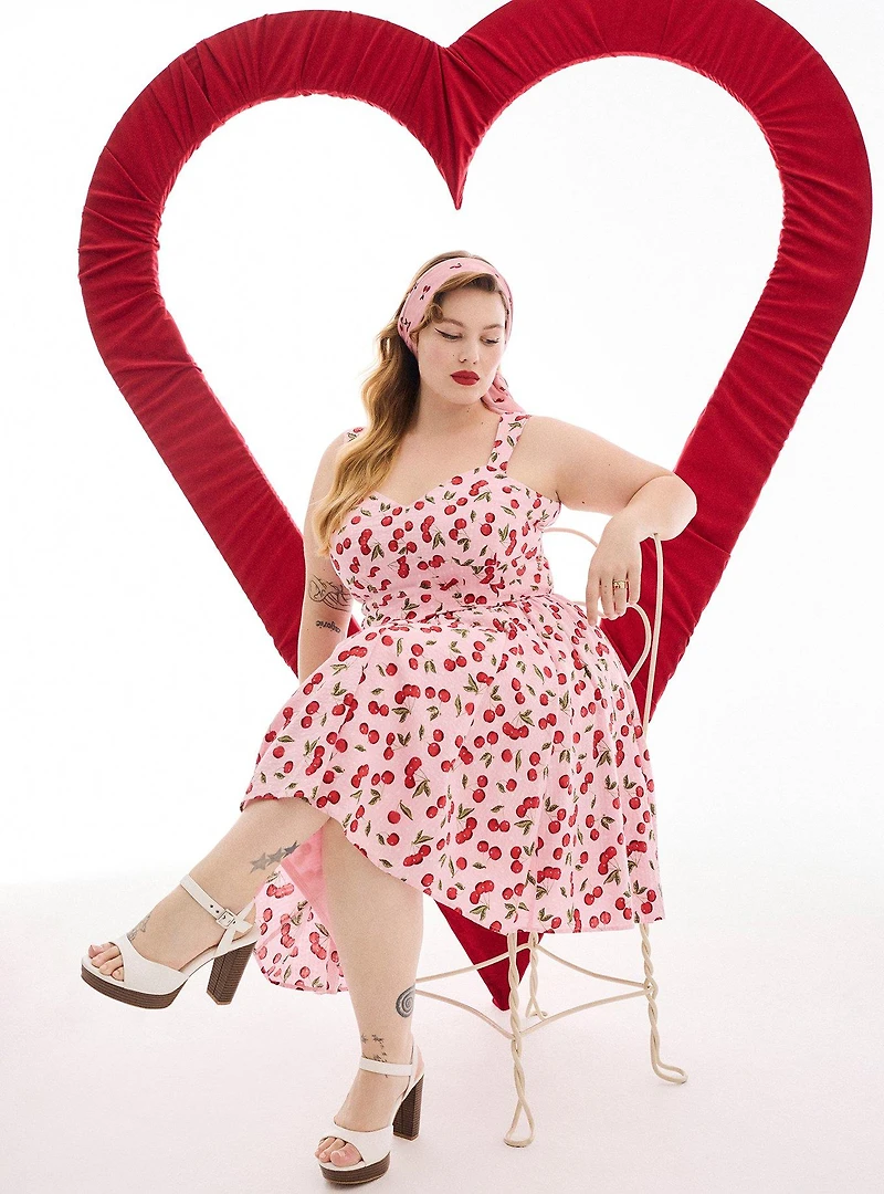 Retro Chic Pleated Midi Skirt