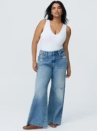 Smoothing V-Neck Bodysuit