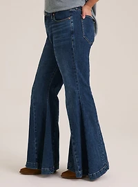 Festi High-Rise Super Flare Jean