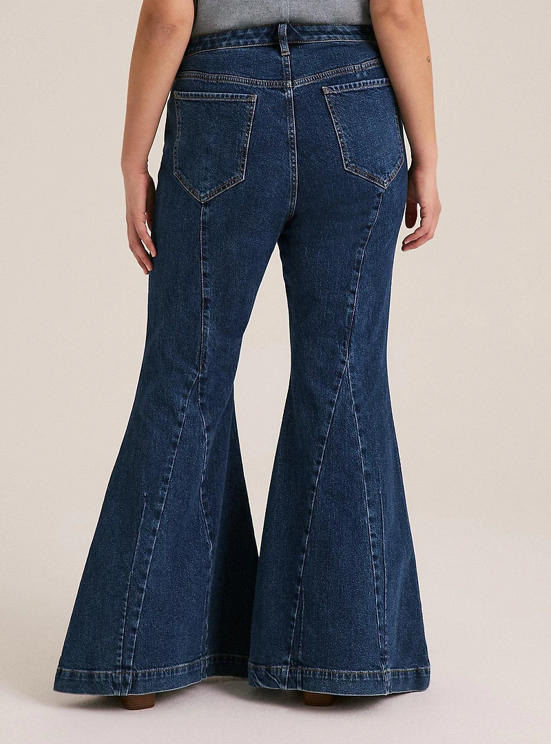 Festi High-Rise Super Flare Jean