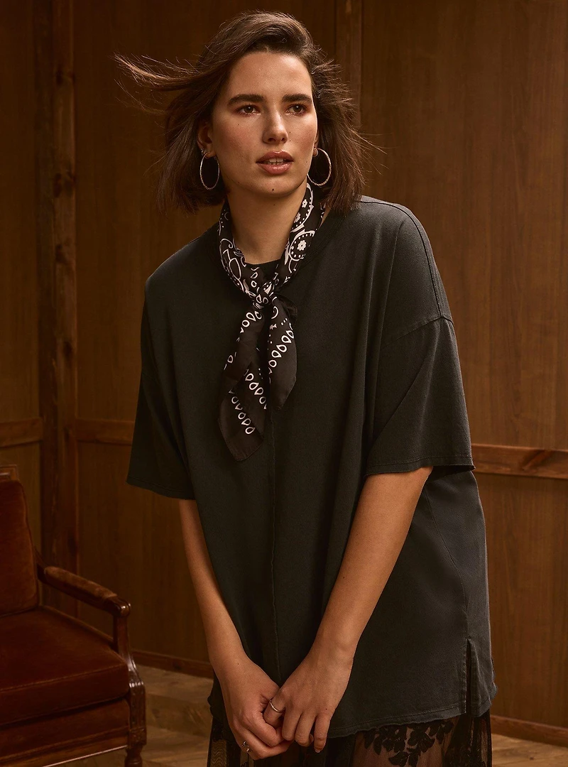 Festi Oversized Raw Edge Tee