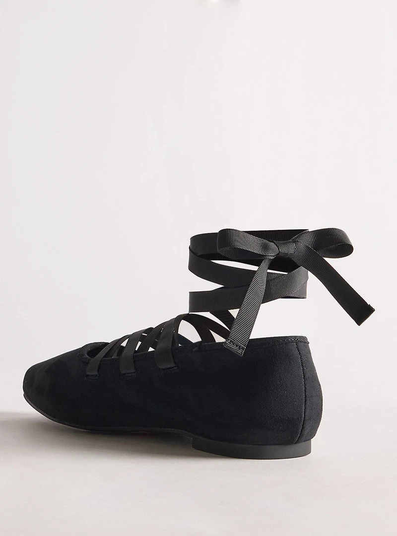 Lace-Up Ballet Flat (WW)