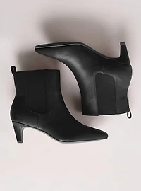Chelsea Kitten Heel Bootie (WW