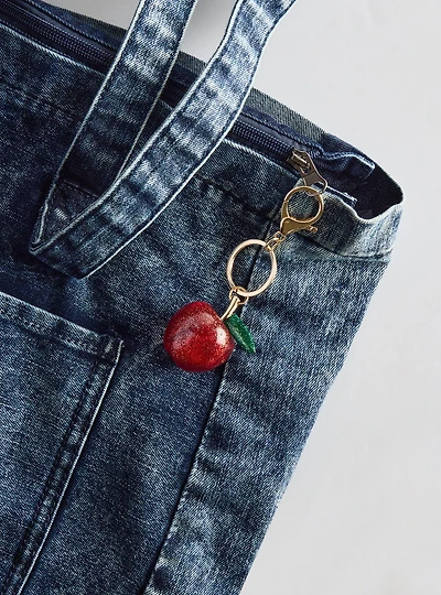 Apple Handbag Chain