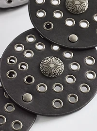 Medallion Buckle Belt