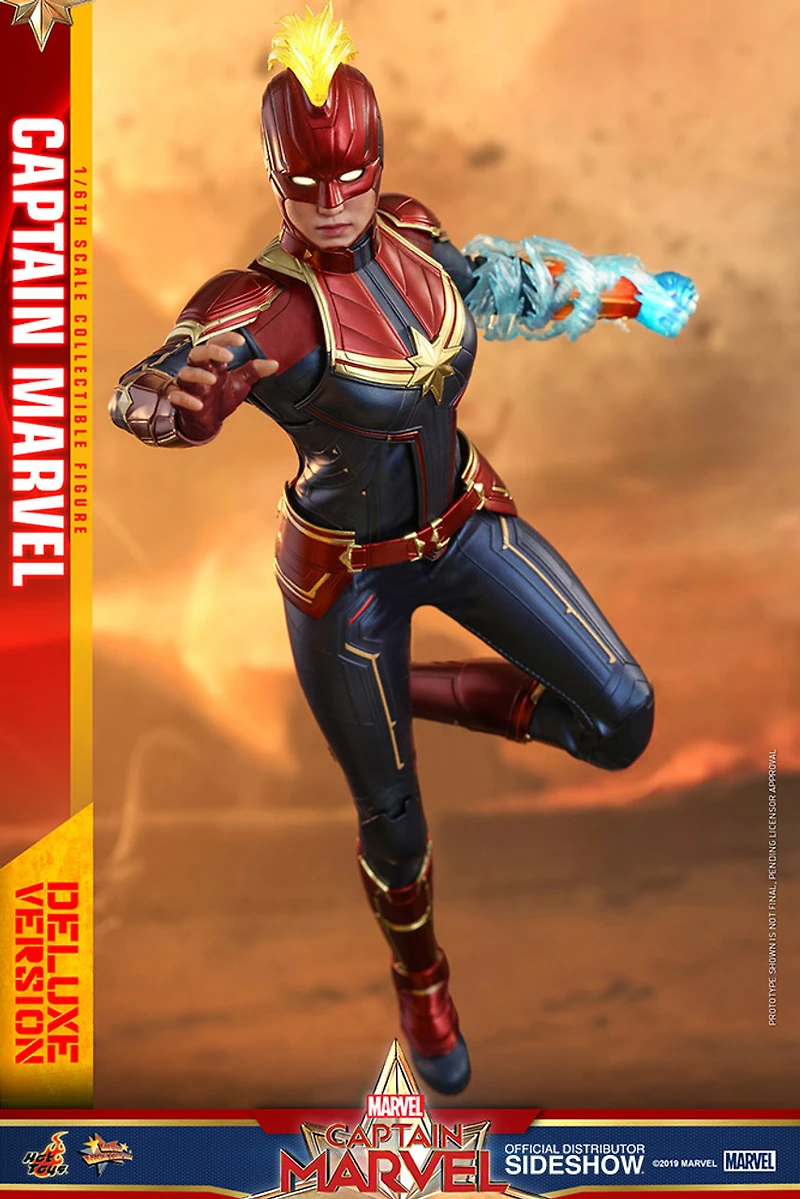 Figure Marvel - Captain Marvel (Deluxe Version) - Sixth Scale (HT)