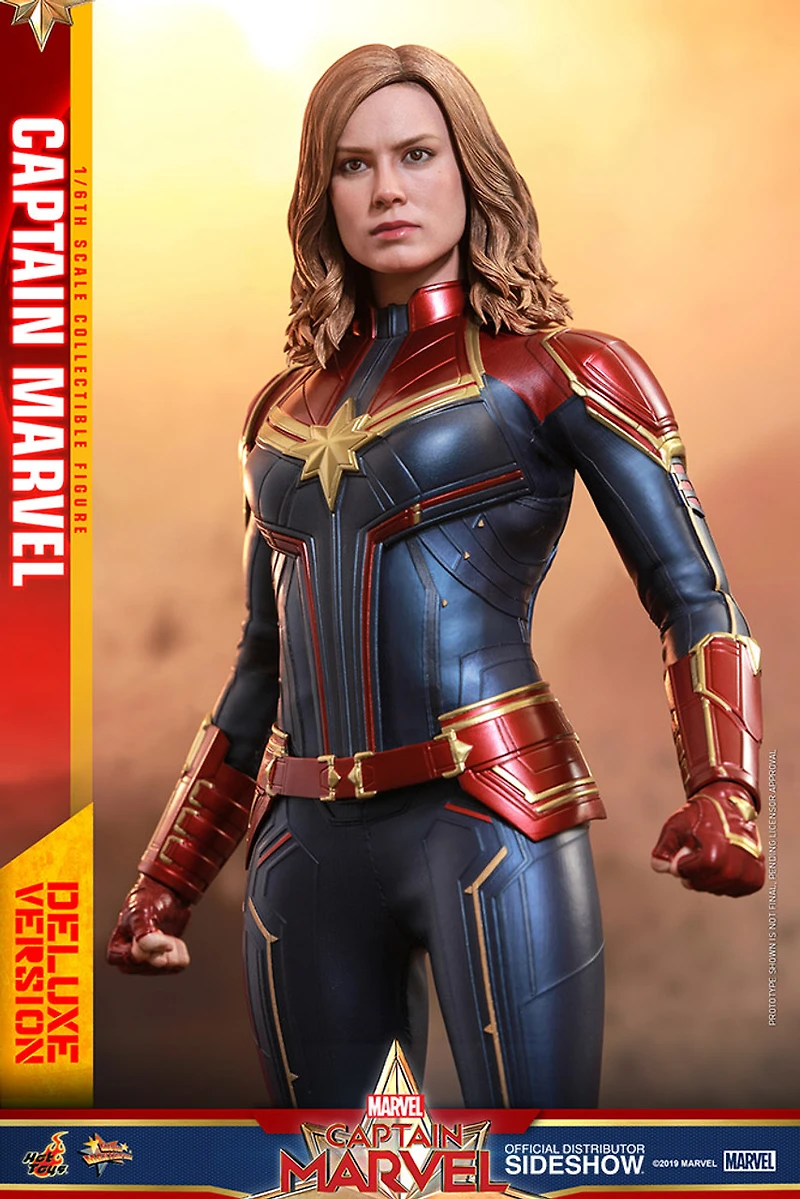 Figure Marvel - Captain Marvel (Deluxe Version) - Sixth Scale (HT)