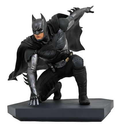 DC Injustice 2 Batman PVC Statue