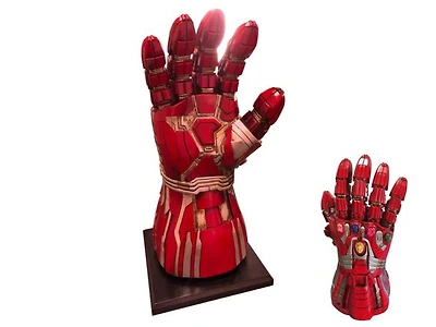 Iron Man Guantlet Resin