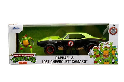 Model Car - 1:24 Ninja Turtles 1967 Chevy Camaro & Raphael