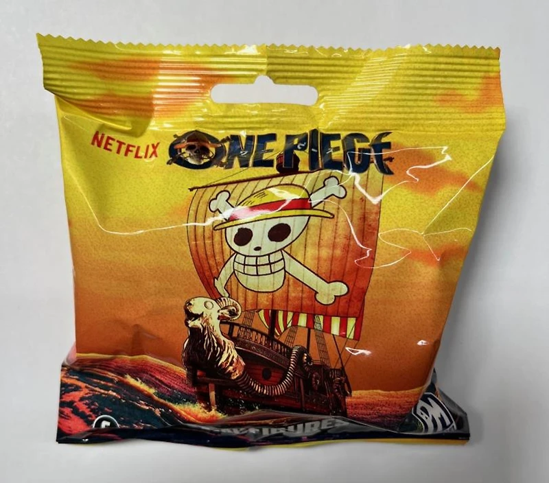 Blind Bag - One Piece (Netflix) Mystery Figure Pack [1 Random Bag]