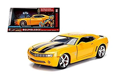 Model Car - 1:24 Chevy 2006 Camaro Bumblebee B16