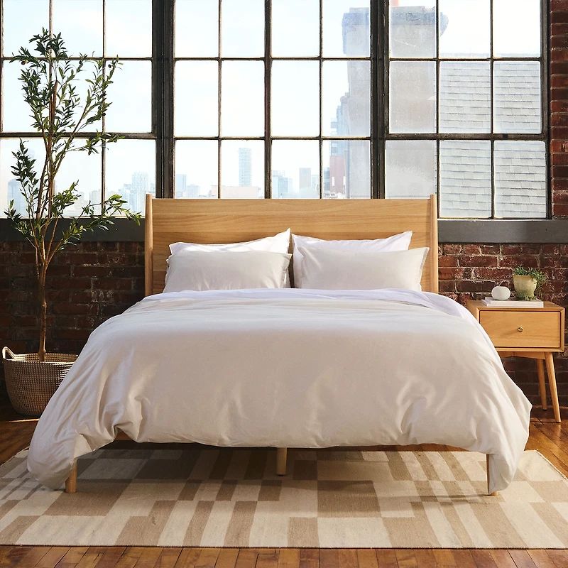 Lit moderne mid-century Silk & Snow